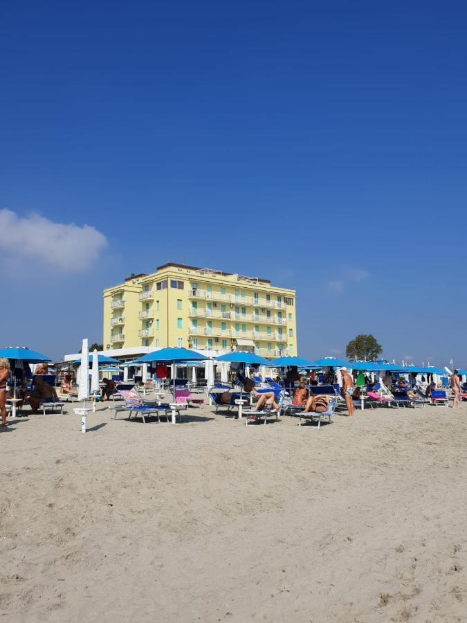 Appartement Giovanni In Romantic Adria On The Beach à Lido di Pomposa Extérieur photo